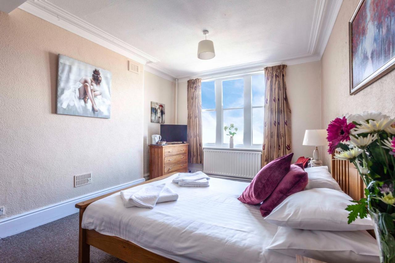 Hotel The Royal Bar & Shaker Morecambe Zewnętrze zdjęcie