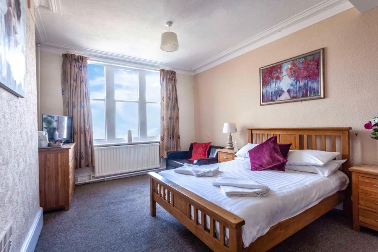 Hotel The Royal Bar & Shaker Morecambe Zewnętrze zdjęcie