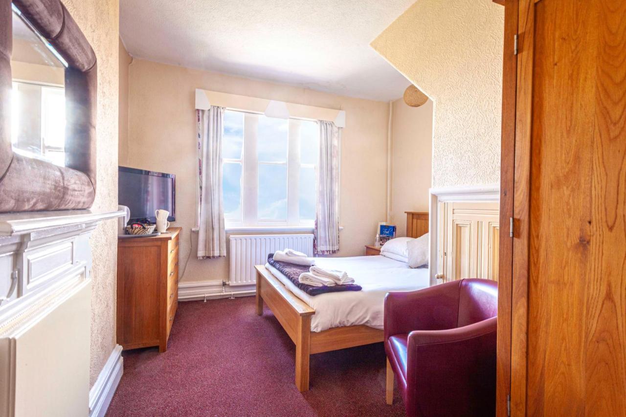 Hotel The Royal Bar & Shaker Morecambe Zewnętrze zdjęcie