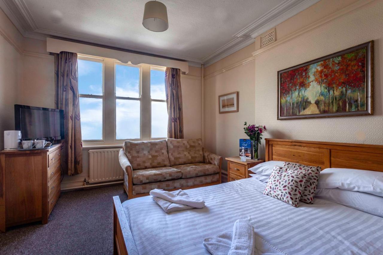 Hotel The Royal Bar & Shaker Morecambe Zewnętrze zdjęcie