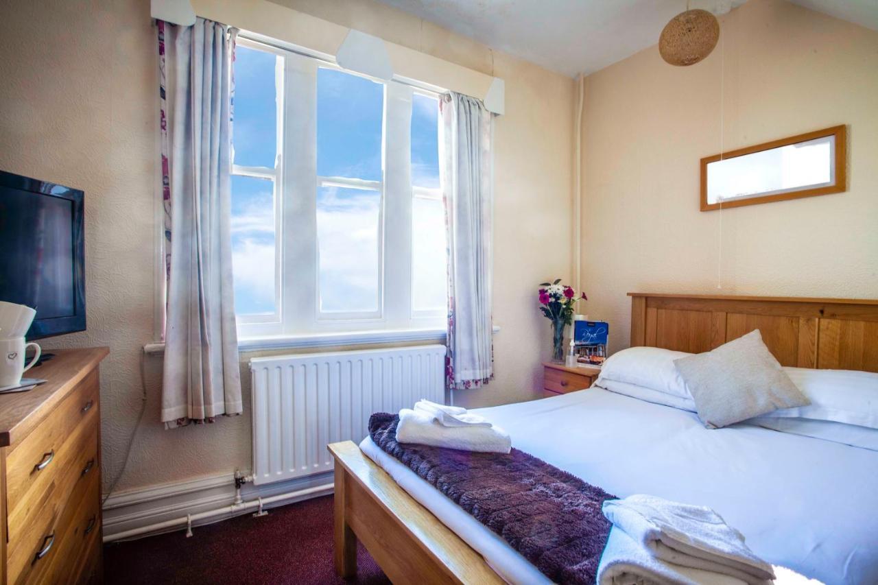 Hotel The Royal Bar & Shaker Morecambe Zewnętrze zdjęcie