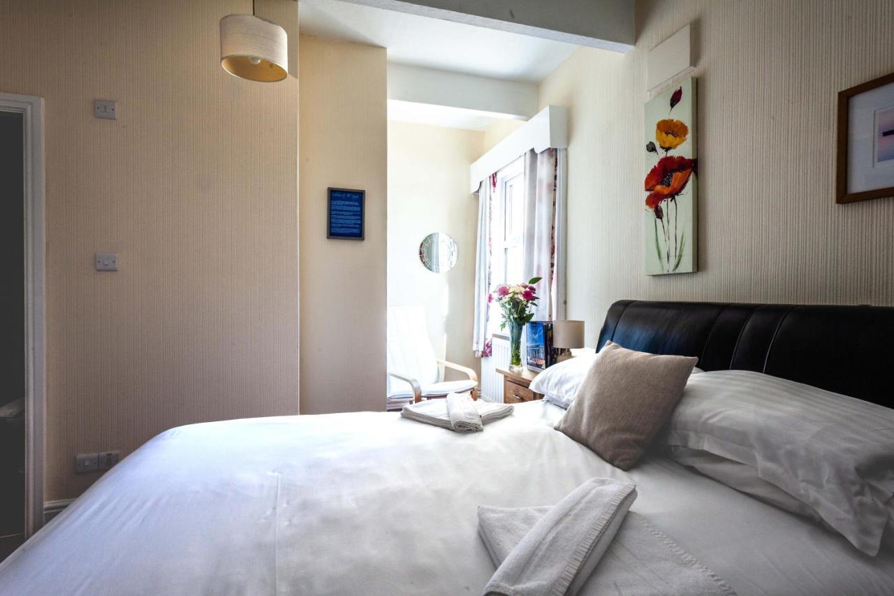 Hotel The Royal Bar & Shaker Morecambe Zewnętrze zdjęcie