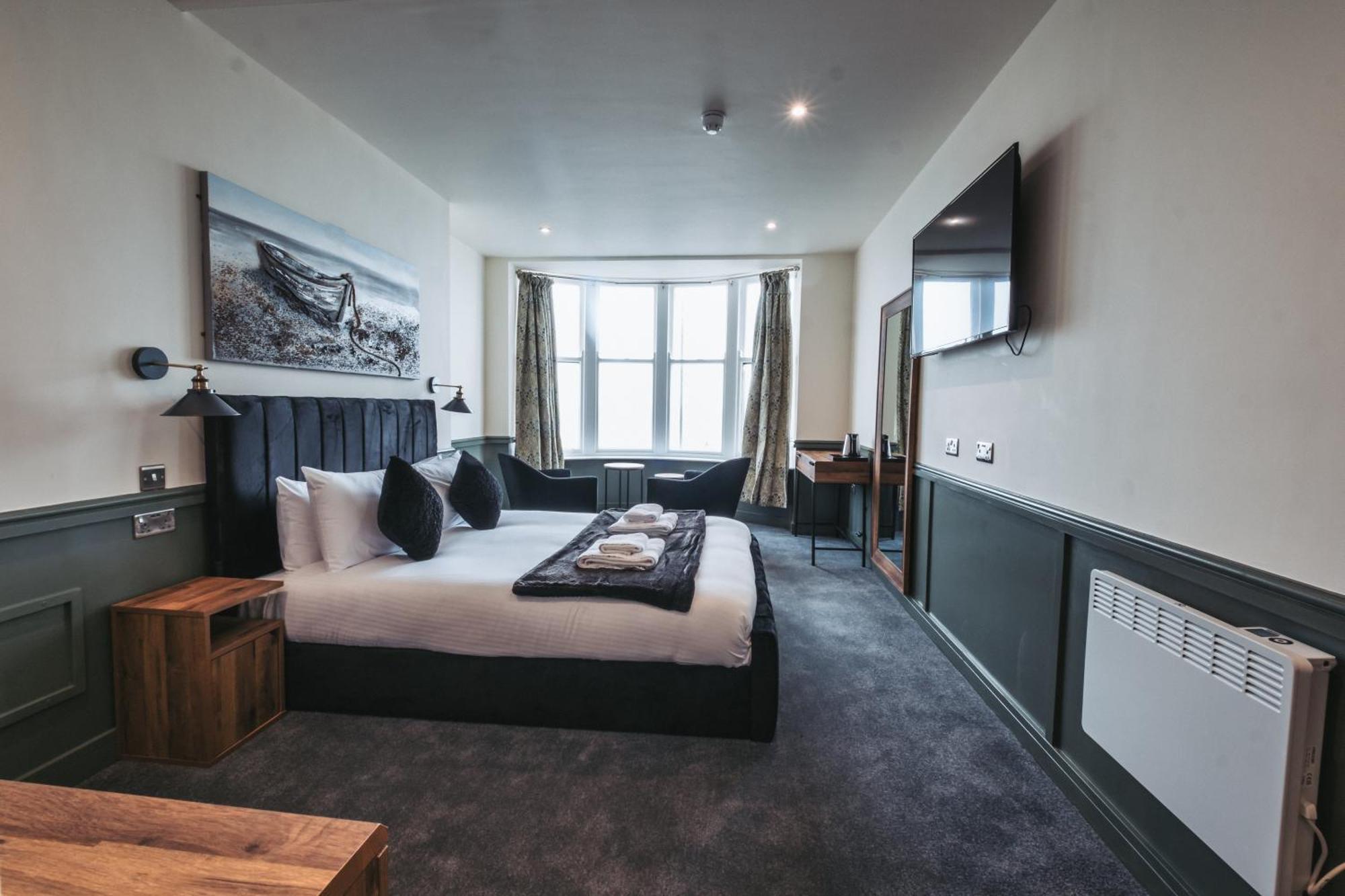 Hotel The Royal Bar & Shaker Morecambe Zewnętrze zdjęcie